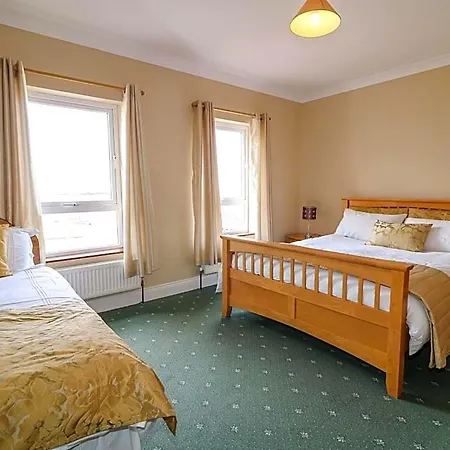 Realt Na Farraige Hotel